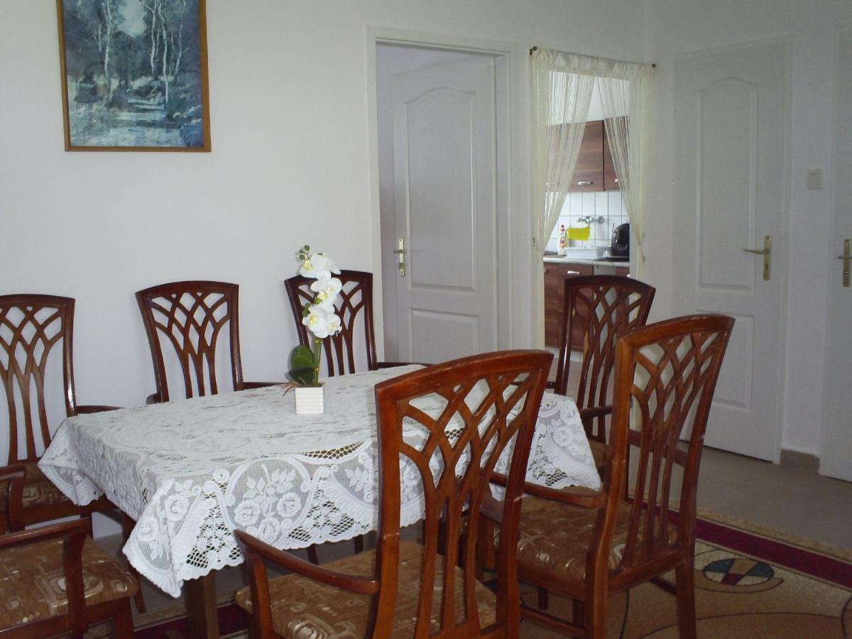 Harmatcsepp Apartmanhaz Nyíregyháza 外观 照片