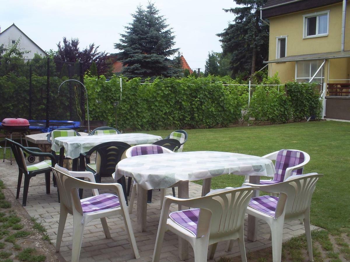 Harmatcsepp Apartmanhaz Nyíregyháza 外观 照片